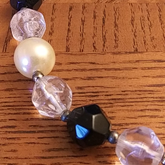 Necklace and Clip On Earrings Set Parure - Picture 2 of 5